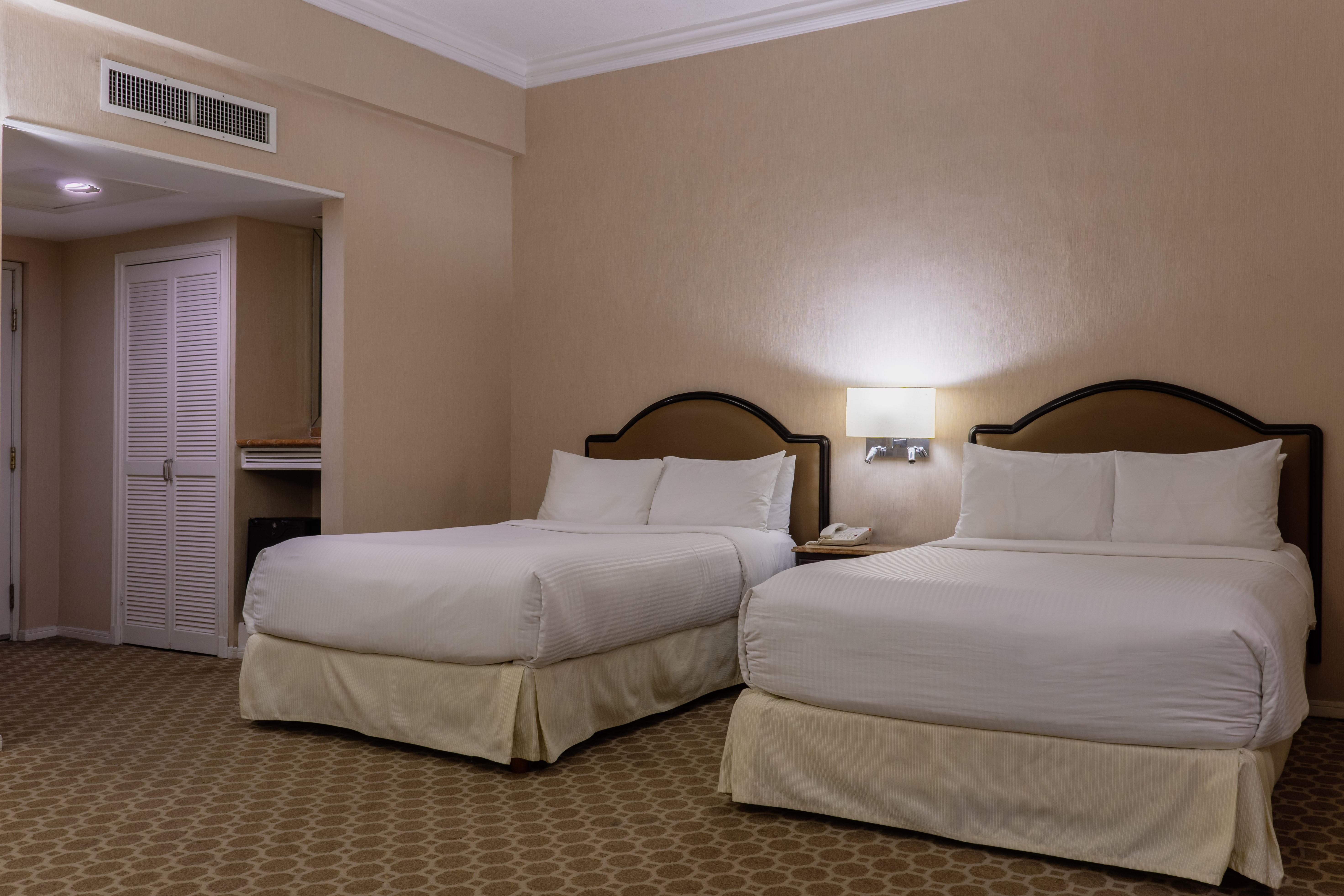 Gamma Monterrey Gran Hotel Ancira المظهر الخارجي الصورة A room at the hotel