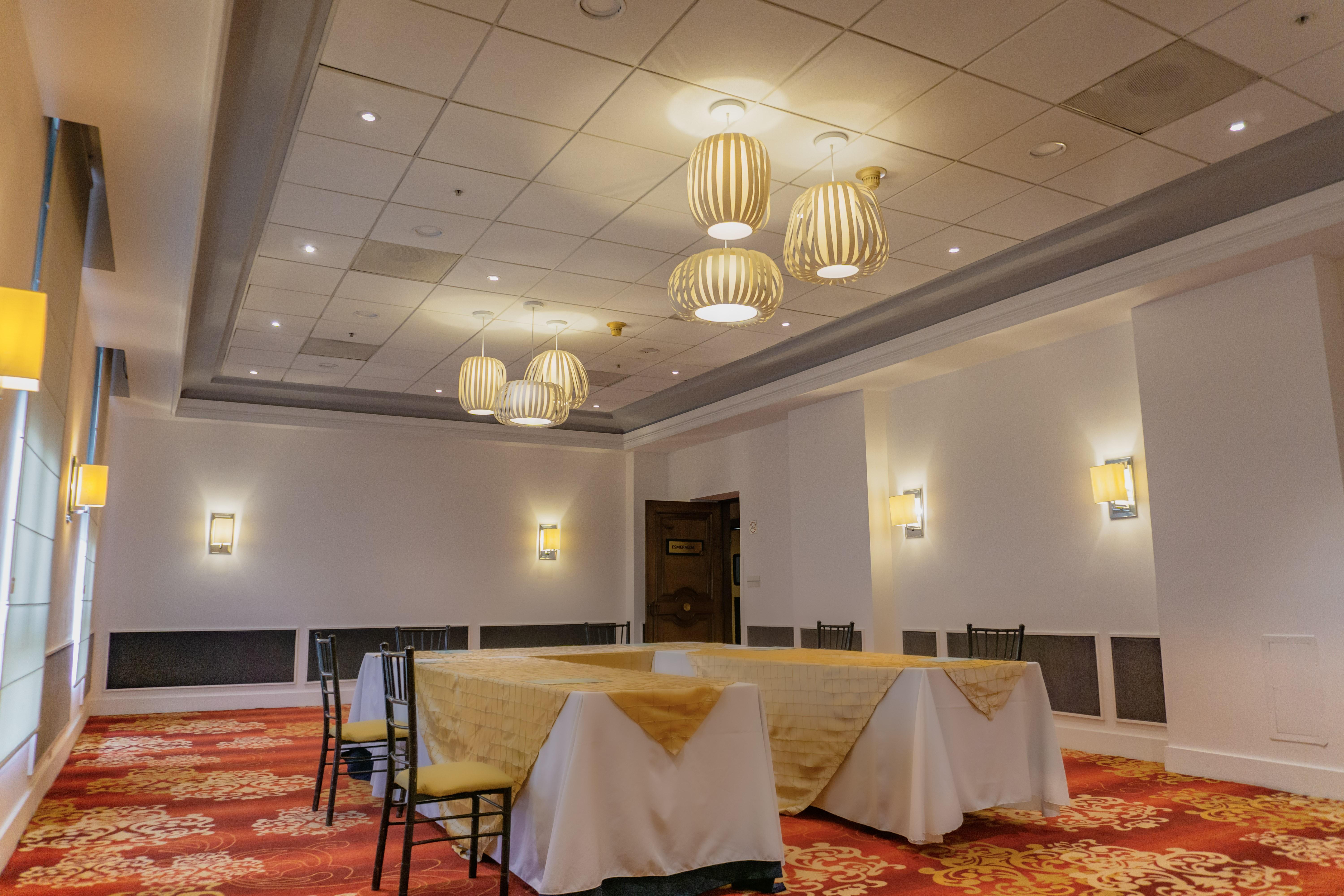 Gamma Monterrey Gran Hotel Ancira المظهر الخارجي الصورة The interior of the hotel