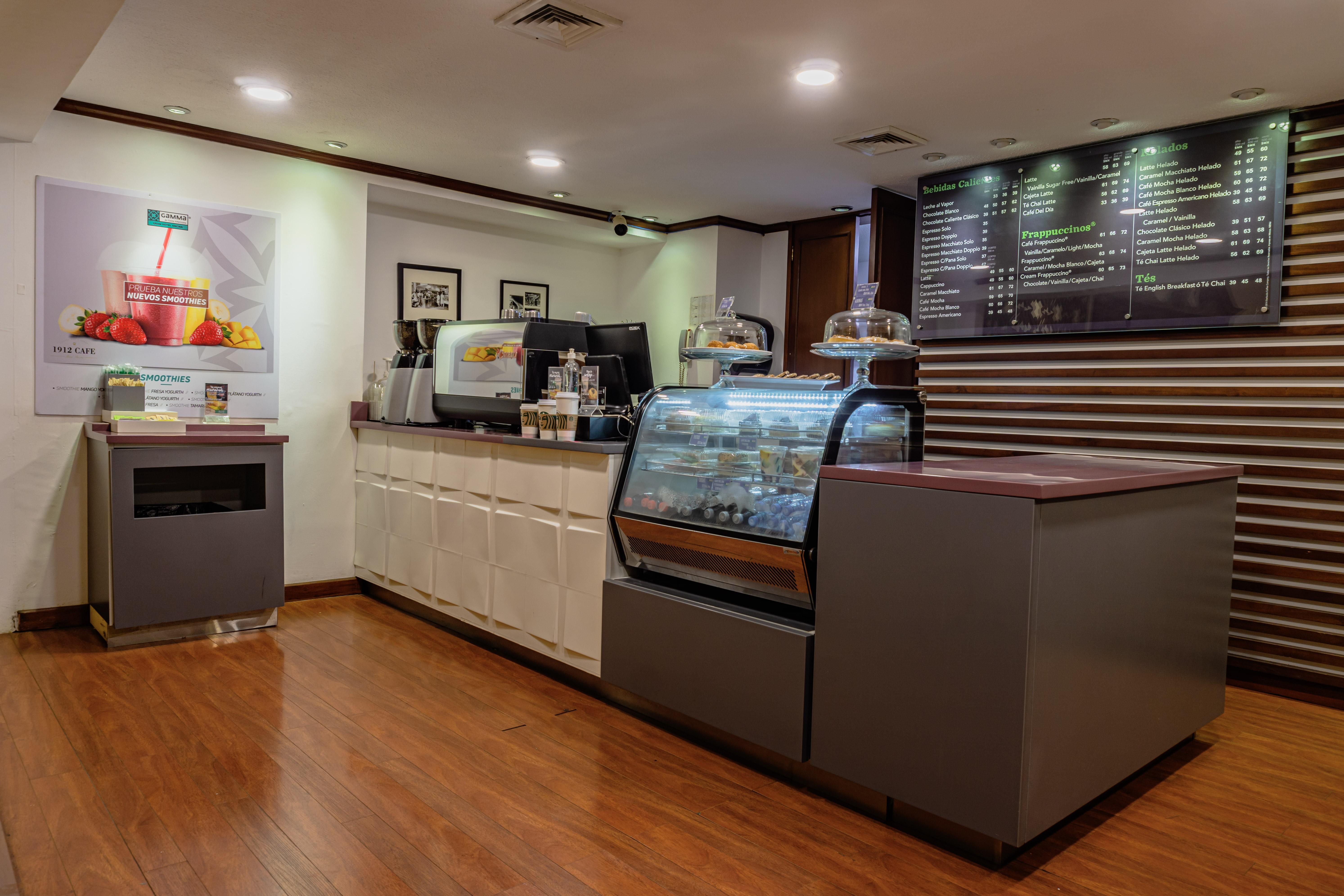 Gamma Monterrey Gran Hotel Ancira المظهر الخارجي الصورة A coffee shop in the airport